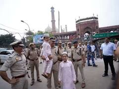 Eid-ul-Adha 2023: देश भर में धूमधाम से मनाया जा रहा बकरीद का त्योहार! मस्जिदों में अदा की गई नमाज, देखें खूबसूरत तस्वीरें