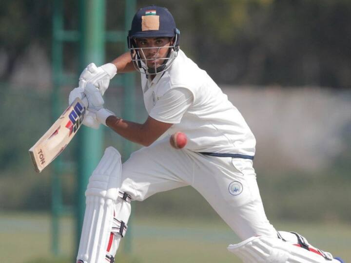 Duleep Trophy 2023: चेन्नई सुपर किंग्स के खिलाड़ी ने दिलीप ट्रॉफी में मचाया तहलका! नॉर्थ जोन के लिए जड़ा शानदार शतक Duleep Trophy 2023 Nishant Sindhu Century for North Zone against North East Zone Duleep Trophy 2023: चेन्नई सुपर किंग्स के खिलाड़ी ने दिलीप ट्रॉफी में मचाया तहलका! नॉर्थ जोन के लिए जड़ा शानदार शतक