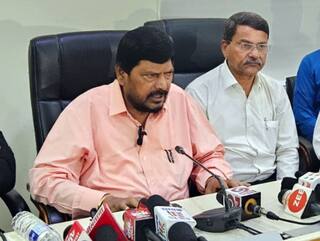 Ramdas Athawale : मंत्रिमंडळ विस्तारात 'रिपाइं'ला मंत्रीपद मिळावे; रामदास आठवले यांची मागणी