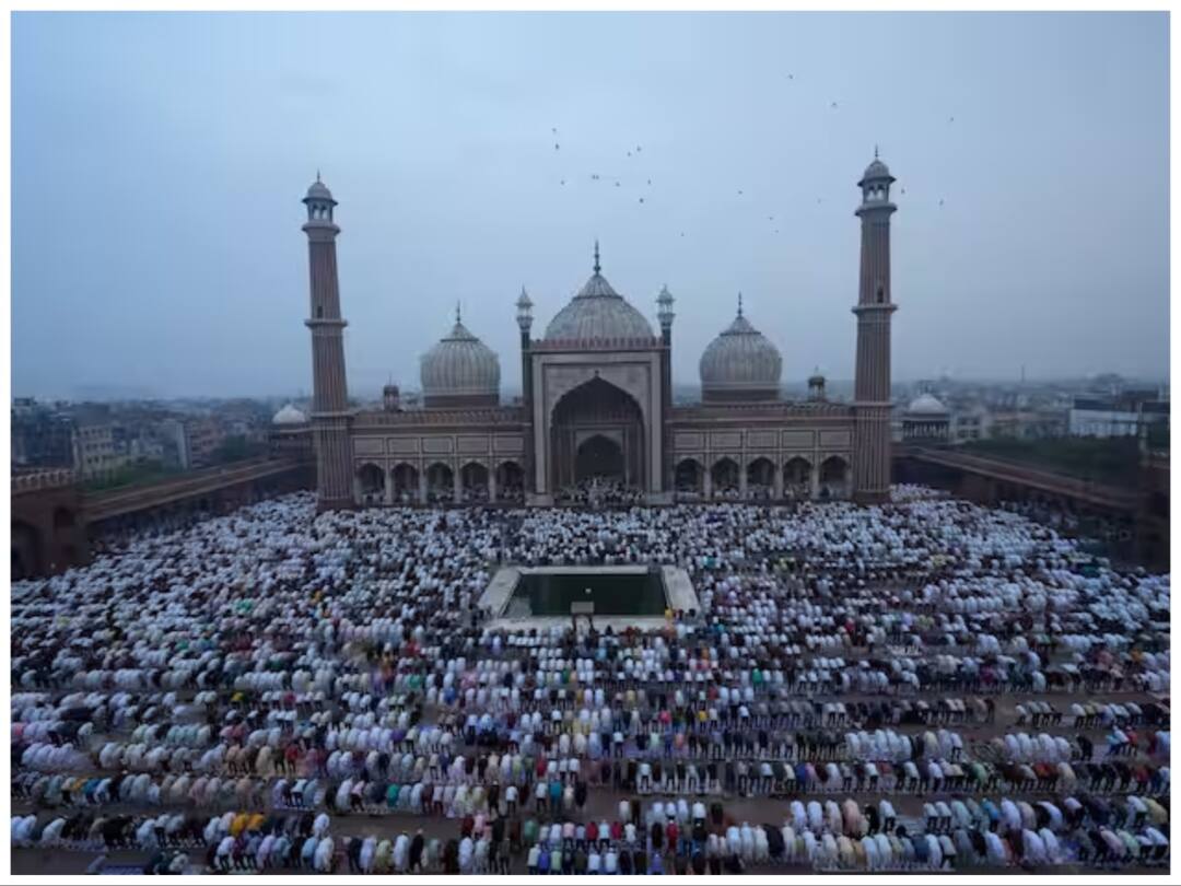 Eid-ul-Adha 2023 Live Updates Eid-ul-Adha Bakrid 2023 live updates namaaz delhi jama masjid mumbai security arrangement 30 June 2023 Eid-ul-Adha 2023 Live Updates