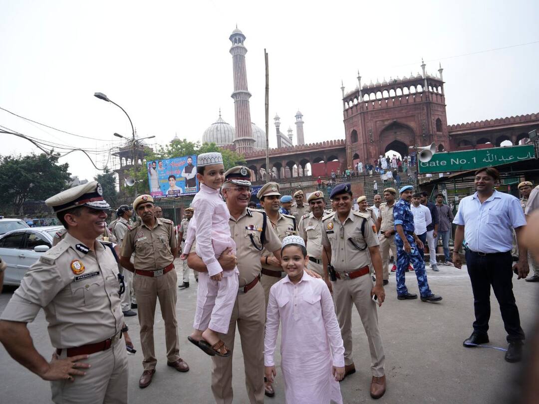 Security Beefed Up, Senior Cops On Field Across Delhi On Eid al-Adha: Police Eid-ul-Adha Bakrid 2023 security arrangement Delhi Jama Masjid special CP Deepender Pathak Security Beefed Up, Senior Cops On Field Across Delhi On Eid al-Adha: Police