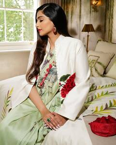 Sonam Kapoor Puts On Saree And Overcoat For UK PM Rishi Sunak's Reception