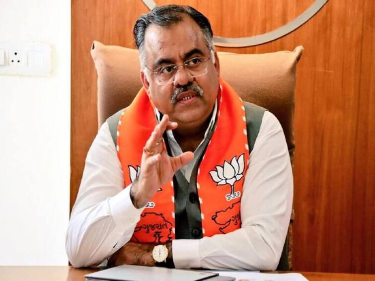 Telangana BJP Says No Plans To Replace Party State Chief Bandi Sanjay Ahead Of Assembly Election BJP Says No Plans To Replace Telangana State Chief Bandi Sanjay Ahead Of Election
