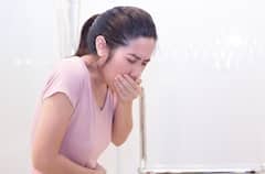 Food Poisoning : पावसाळ्यात फूड पॉयझनिंग टाळण्यासाठी 'या' गोष्टी कायम लक्षात ठेवा!