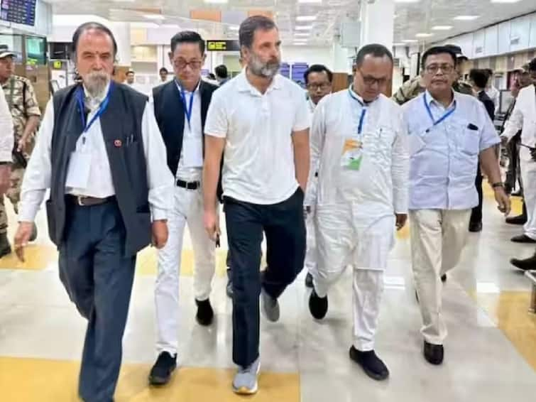 Rahul Gandhi convoy Stopped By Manipur Police Mallikarjun Kharge shared reaction know details Rahul Gandhi Convoy: మణిపూర్‌లో రాహుల్ గాంధీ పర్యటన- మధ్యలో కాన్వాయ్‌ని అడ్డుకున్న పోలీసులు