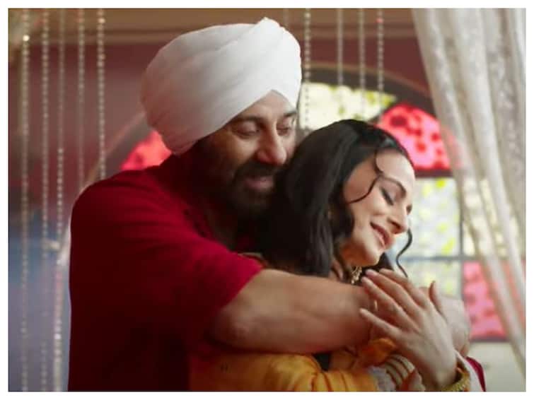 Gadar 2 Song 'Udd Jaa Kaale Kaava' Out: Sunny Deol, Ameesha Patel Relive Their Romance, Evoke Nostalgia Of Gadar Gadar 2 Song 'Udd Jaa Kaale Kaava' Out: Sunny Deol, Ameesha Patel Relive Their Romance, Evoke Nostalgia