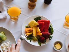 ব্যস্ত রুটিনের মাঝেও থাকুন ফিট, কীভাবে? রইল একাধিক উপায়