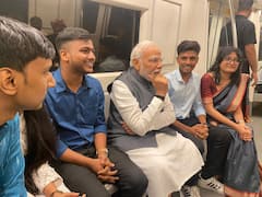 In Pics: गमझे वाला स्टाइल और दिल्ली मेट्रो में प्रधानमंत्री मोदी, देखें तस्वीरें