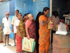 Perambalur: ரேஷன் கடை ஊழியரை கடையில் வைத்து பூட்டிய விவசாயி - பெரம்பலூரில் பரபரப்பு