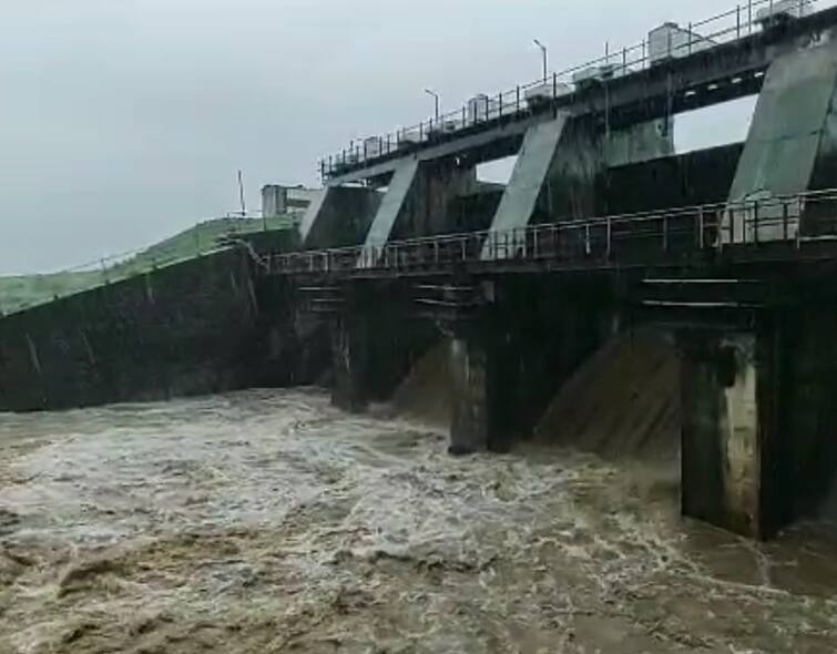 Ozat 2 and Ambajal Dam overflow in Junagadh Gujarat Rain: જૂનાગઢ જિલ્લાના આ બે ડેમ ઓવરફ્લો થતા નિચાણવાળા ગામોને કરાયા એલર્ટ,જંગલ વિસ્તારમાં 8 ઈંચ વરસાદ