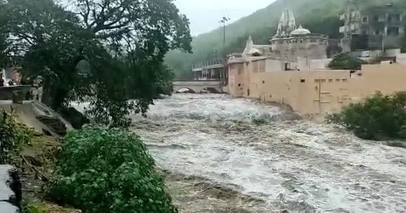 Gujarat Rain: આગામી 3 કલાક સુધી વરસાદની આગાહી, આ જિલ્લાઓમાં તૂટી પડશે વરસાદ ?