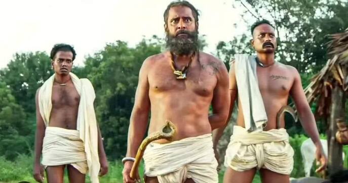 50 மேற்பட்ட படங்களில் நடித்துள்ள விக்ரம், தற்போது பா. ரஞ்சித் இயக்கத்தில் தங்கலான் படத்தில் நடித்து வருகிறார்.