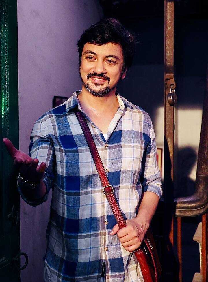 সম্প্রতি তিনি শেষ করলেন অ্য়ান্থোলজি 'ত্রিভুজে'-এর শ্য়ুটিং। কলকাতা, বর্ধমান ও শান্তিনিকেতনের একাধিক জায়গায় হয়েছে ছবির শ্য়ুটিং।