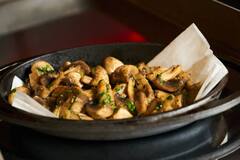 Butter Garlic Mushroom Recipe: வெண்ணெய் மிதக்க சுவையான பட்டர் கார்லிக் மஸ்ரூம்..ரெசிபி இதோ..!