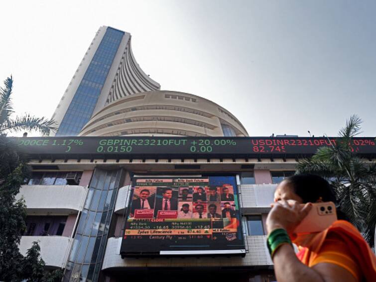 MCap Of BSE-Listed Firms At All-Time High Of Rs 295.72 Lakh Crore Bolstered By Sensex Rally MCap Of BSE-Listed Firms At All-Time High Of Rs 295.72 Lakh Crore, Bolstered By Sensex Rally