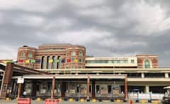 ऐसे हैं पाकिस्तान के एयरपोर्ट, देखिए भारत के मुकाबले कैसी है यहां की हालत!