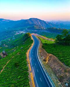 मॉनसून में पार्टनर के साथ  क्वालिटी टाइम बिताने के लिए ये रोमांटिक डेस्टिनेशन है सबसे परफेक्ट