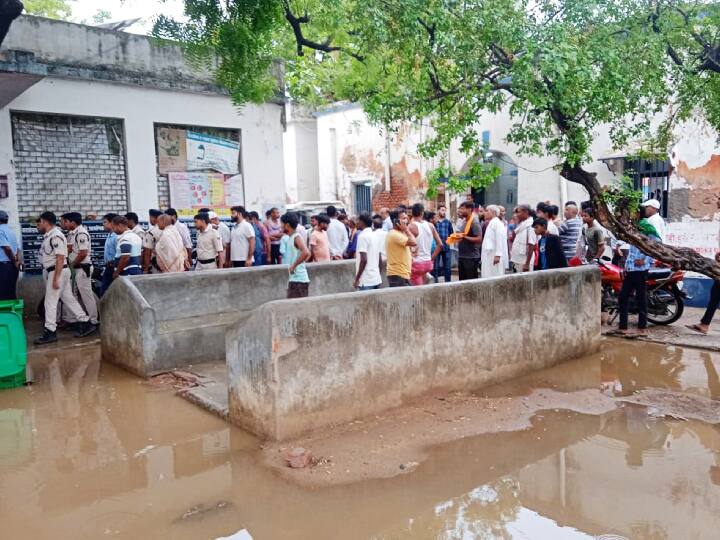 Bihar Nawada Heavy Rain Three Youth Died Due to Lightning and Condition of 4 is Critical ann Rain in Bihar: नवादा में वज्रपात से तीन युवकों की मौत, 4 की हालत गंभीर, खेत में काम करने के दौरान हुई घटना