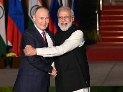 PM Modi Vladimir Putin Discuss Ukraine Armed Mutiny know more details here வாக்னர் படை கிளர்ச்சியை கையாண்டது எப்படி? ரஷிய அதிபர் புதினுக்கு போன் போட்டு கேட்ட பிரதமர் மோடி..!