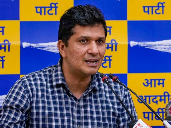 ED Summons Arvind Kejriwal  AAP saurav bhardwaj first Reaction on IT Delhi: सीएम केजरीवाल को ED की नोटिस पर AAP की पहली प्रतिक्रिया, कहा- 'इससे साफ हो गया कि...'