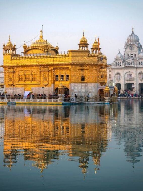 500 किलो सोने से सजा है अमृतसर का ये भव्य मंदिर