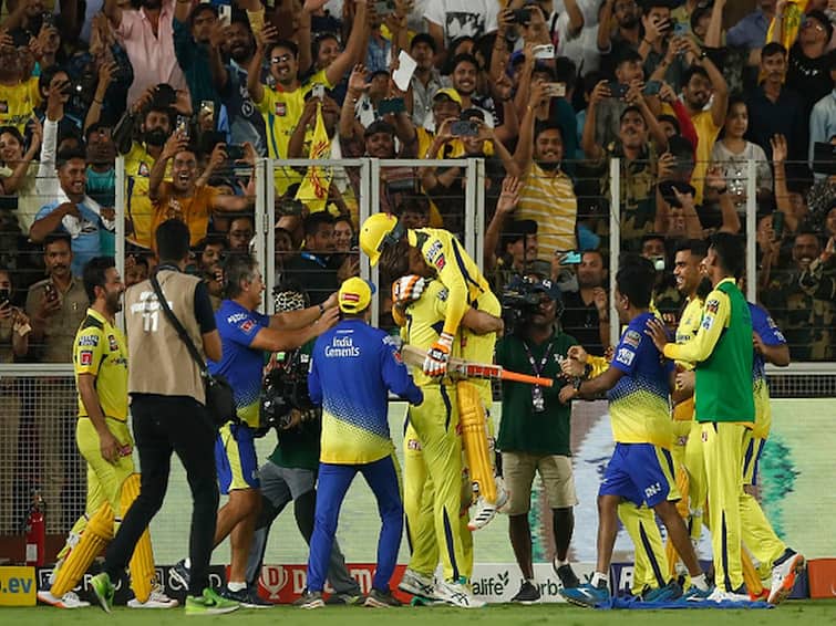 CSK Post On 1 Month Of 5th IPL Title Breaks The Internet- WATCH CSK's Post On 1 Month Of 5th IPL Title Breaks The Internet- WATCH