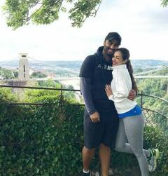 Arjun Kapoor  के फोन में इस नाम से सेव है गर्लफ्रेंड Malaika Arora का नबंर, जानकर आपको भी आ जाएगा एक्टर पर प्यार