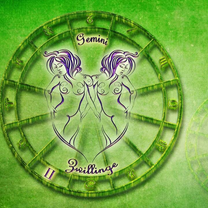 মিথুন- জুলাই মাসে শনির কৃপায় মিথুন রাশির জাতকরা কর্মজীবনে ভাল ফল পাবেন। এই মাসে আপনি আপনার পরিশ্রমের ফল পাবেন। নতুন চাকরির সুযোগ পাওয়ার সম্ভাবনা রয়েছে। অনেক রাশির জাতকদের জুলাই মাসে চাকরিতে পদোন্নতি পাওয়ার সম্ভাবনা রয়েছে। পাশাপাশি নতুন নতুন এলাকায় ব্যবসা করার সুযোগ থাকবে।