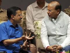 दिल्ली एलजी vs सीएम की लड़ाई में BJP की एंट्री, केजरीवाल से पूछा- 'आप दिल्ली के कौन से मोहल्ले में पैदा हुए'