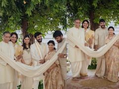 सादगी से हुआ Ram Charan की बेटी का नामकरण, धोती कुर्ते में दिखे सुपरस्टार...तो पोती को निहारते रहे चिरंजीवी