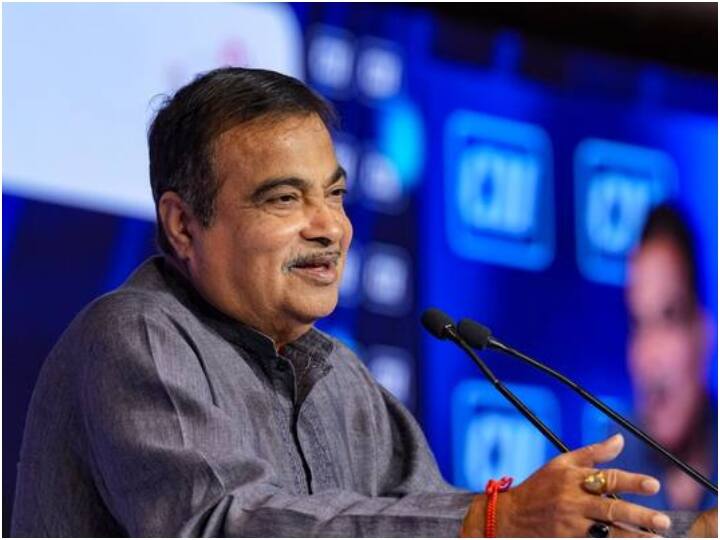 union minister nitin gadkari praises digvijaya singh for visiting pandharpur mandir every year Maharashtra: नितिन गडकरी ने इस बात के लिए दिग्विजय सिंह की तारीफ की, एक मंच पर साथ नजर आए