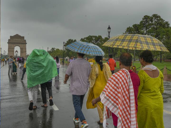 Rain will continue in Delhi NCR for next 5 days, IMD issues Orange Alert Delhi NCR Weather Update: दिल्ली एनसीआर में अगले 5 दिनों तक जारी रहेगी बारिश, IMD ने जारी किया ऑरेंज अलर्ट