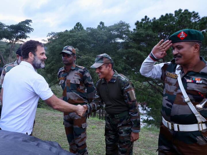 Rahul Gandhi reached the relief camps in a helicopter, accompanied by top police and administration officials. (Image Source: Congress)