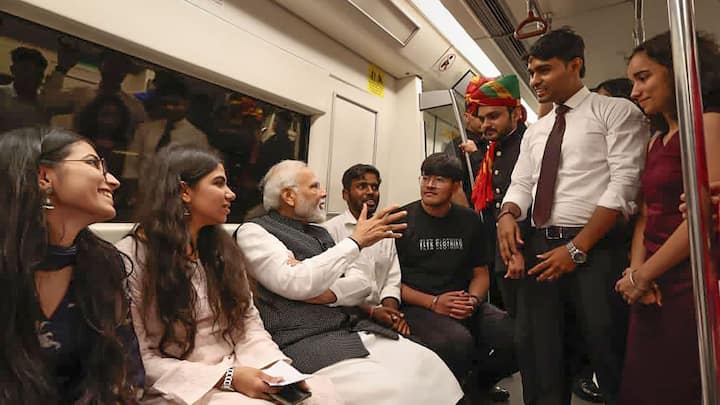 দিল্লি বিশ্ববিদ্যালয়ের শতবার্ষিকী উদযাপন অনুষ্ঠানের ভ্যালেডিক্টরি সেশনে যাওয়ার কথা ছিল প্রধানমন্ত্রীর।