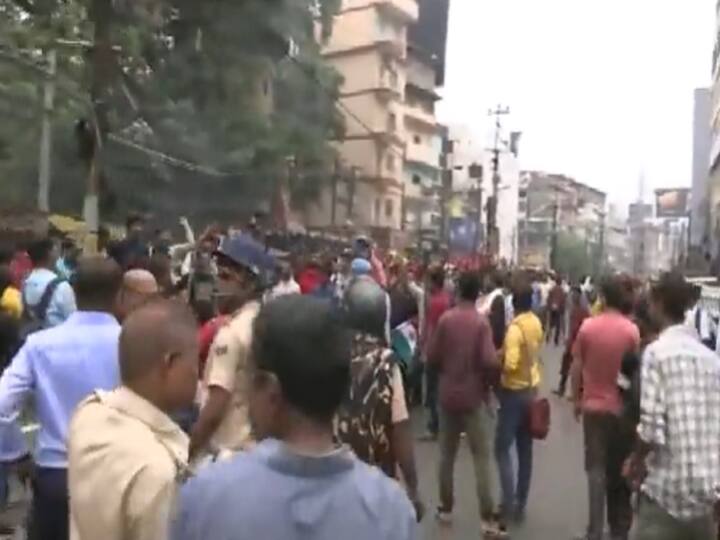Bihar Police Lathi-Charge CTET Aspirants In Patna Amid Protest Against End Of Domicile Rule In Recruitment Bihar Police Lathi-Charge CTET Aspirants In Patna Amid Protest Against End Of Domicile Rule In Recruitment