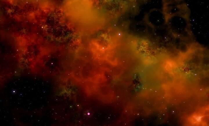 তাই আমরা যে অর্থে উপর-নীচ বা উত্তর-দক্ষিণ বুঝি, মহাশূন্যে সেই সব তত্ত্ব কার্যকর নয় বলেই ধারণা জন্মেছে এতকাল ধরে। আপাত ভাবে তা সত্য হলেও, অন্যান্য গ্রহ-নক্ষত্রের অবস্থান বিচার করে, মনুষ্যসৃষ্ট তত্ত্বের নিরিখে দিক নির্ধারণ করা সম্ভব বলে মত জ্যোতির্বিজ্ঞানীদের।