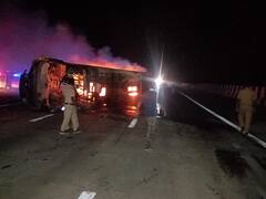 अपघाताचा भीषण थरार, पलटी झाल्यानंतर बसने घेतला पेट; 25 प्रवासी जागीच दगावले