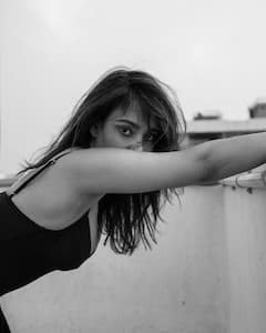 Neha Sharma Photos: నేహాశర్మ లేటెస్ట్ ఫొటోస్