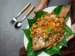 Rohu Fish Curry Recipe: बंगाली स्टाइल में बनाएं 'रोहू मछली करी', यह है पूरी रेसिपी