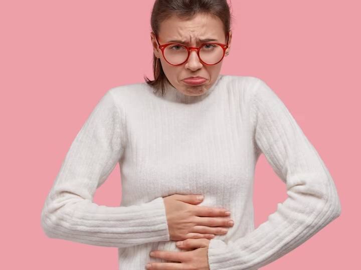 Survey reveals women report more constipation पुरुषों के मुकाबले महिलाएं ज्यादा होती हैं कब्ज का शिकार, रिसर्च में हुआ खुलासा