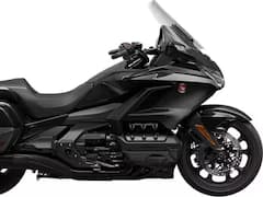 Best Bikes For Rainy Season : पावसाळ्यात बाईक शौकिनांच्या आवडत्या बाईक कोणत्या? जाणून घ्या...