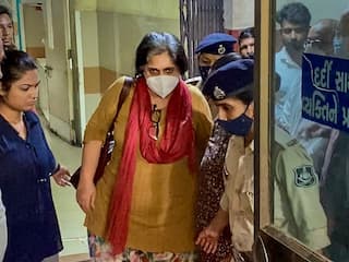 Teesta Setalvad On Gujarat HC: તીસ્તા સેતલવાડને હાઈકોર્ટે આપ્યો ઝટકો, તાત્કાલિક સરેન્ડર કરવા આદેશ