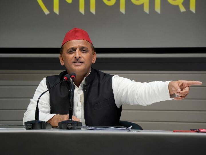 Akhilesh Yadav claims Not a single smart city was built by BJP and government kept cheating public UP Politics: अखिलेश यादव का दावा- 'बीजेपी राज में नहीं बनी एक भी स्मार्ट सिटी, धोखा देती रही सरकार'