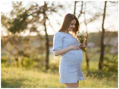 प्रेगनेंसी में त्वचा का रखें खास ख्याल, ग्लोइंग स्किन के लिए फॉलो करें ये ब्यूटी टिप्स