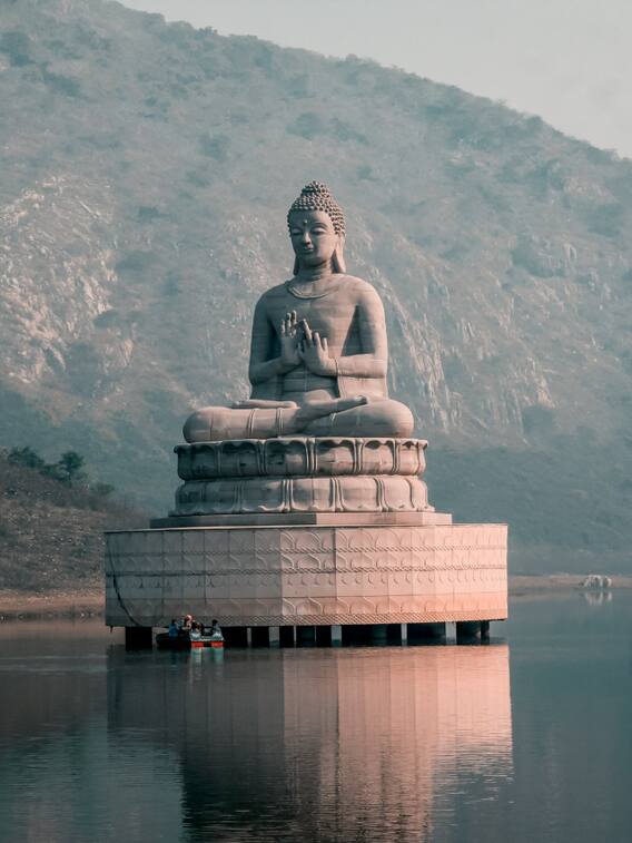 बिहार की इन जगहों को देखने विदेशों से आते हैं पर्यटक