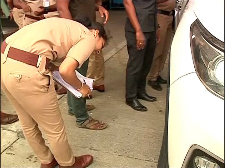 विशेष म्हणजे हा सर्व प्रवास मुख्यमंत्री समृद्धी महामार्गावरून करणार असल्याने त्यांच्या ताफ्यातील वाहनांची संभाजीनगरच्या विमानतळावर आरटीओकडून तपासणी करण्यात आली आहे.