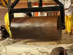 In Pics: सीकर में 27 क्विंटल के रोट से लगाया बाला जी को भोग, जानें 1125 किलो आटे के अलावा क्या-क्या डाला गया