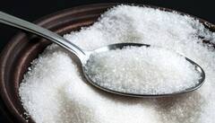 Health Tips: साखरेचं सेवन कमी करा; शरीरात जाणवतील 'हे' सकारात्मक बदल