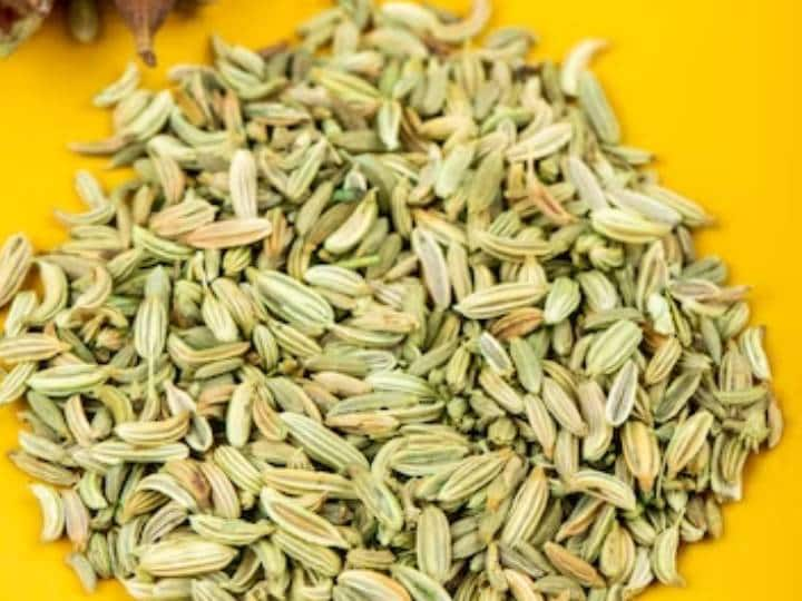 Why does fennel seed water work best in the morning सौंफ का पानी खाली पेट पीने से आसानी से होता है वजन कम, लेकिन इन लोगों को इसे पीने से बचना चाहिए...