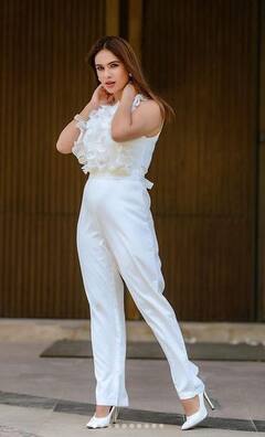 Neha Malik: ਨੇਹਾ ਮਲਿਕ ਨੇ ਵਾਈਟ ਡਰੈੱਸ 'ਚ ਦਿਖਾਈ ਗਲੈਮਰਸ ਲੱਕ, ਤਸਵੀਰਾਂ ਦੇਖ ਕੇ ਹੈਰਾਨ ਹੋ ਗਏ ਪ੍ਰਸ਼ੰਸਕ